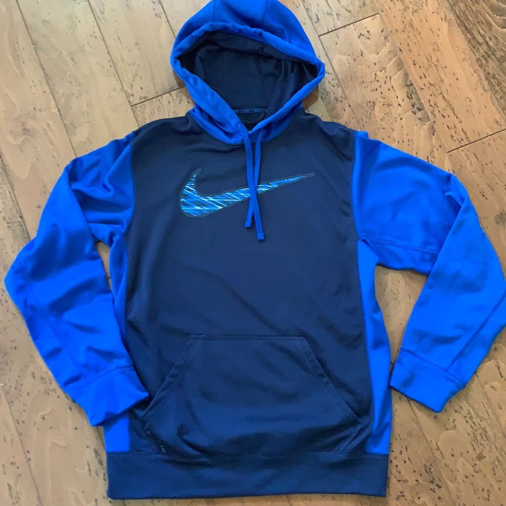 Nike Therma Fit Hoodie, Mens size Small